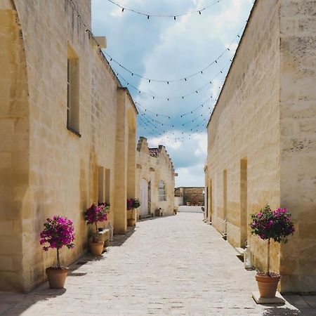 Masseria Paralupi Panzió Lecce Kültér fotó