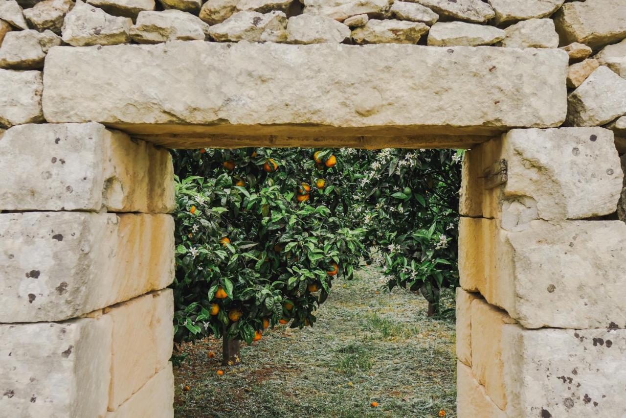 Masseria Paralupi Panzió Lecce Kültér fotó